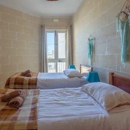 Zebbug Breathtaking Views Apartment *